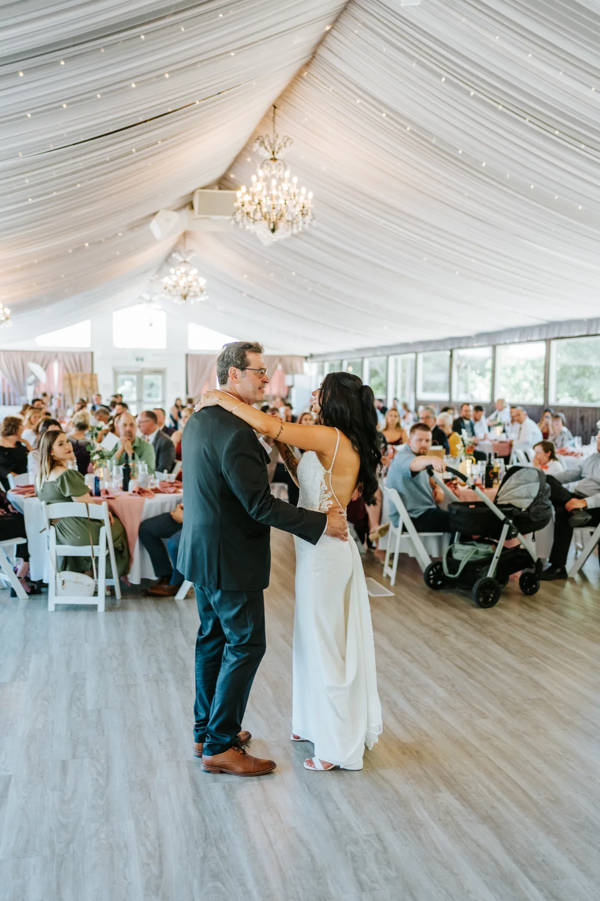 Brandon and Selena — reception at Ashgrove Acres Manitoba — Ngo Photography