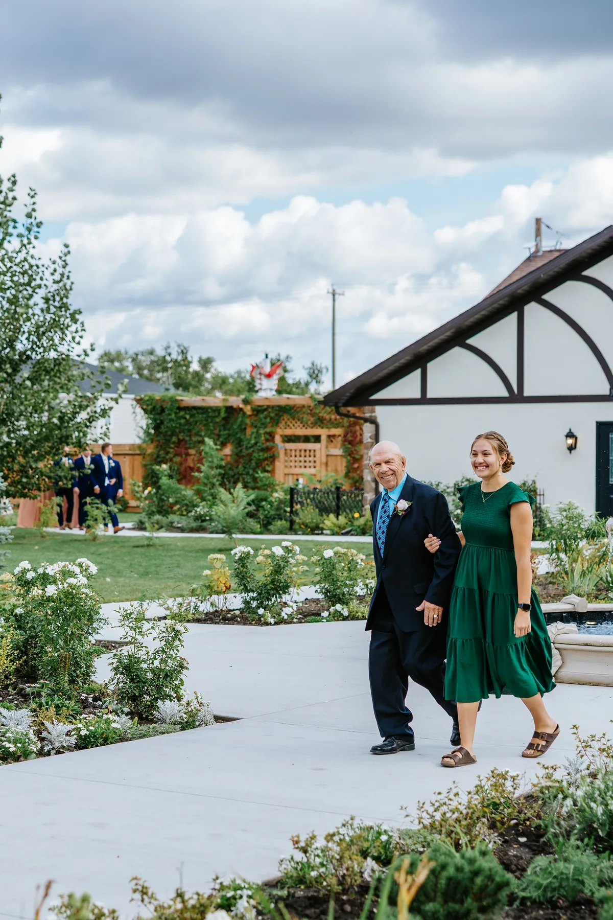 Erin and Jayden — reception at Buttercup Café Manitoba — Ngo Photography