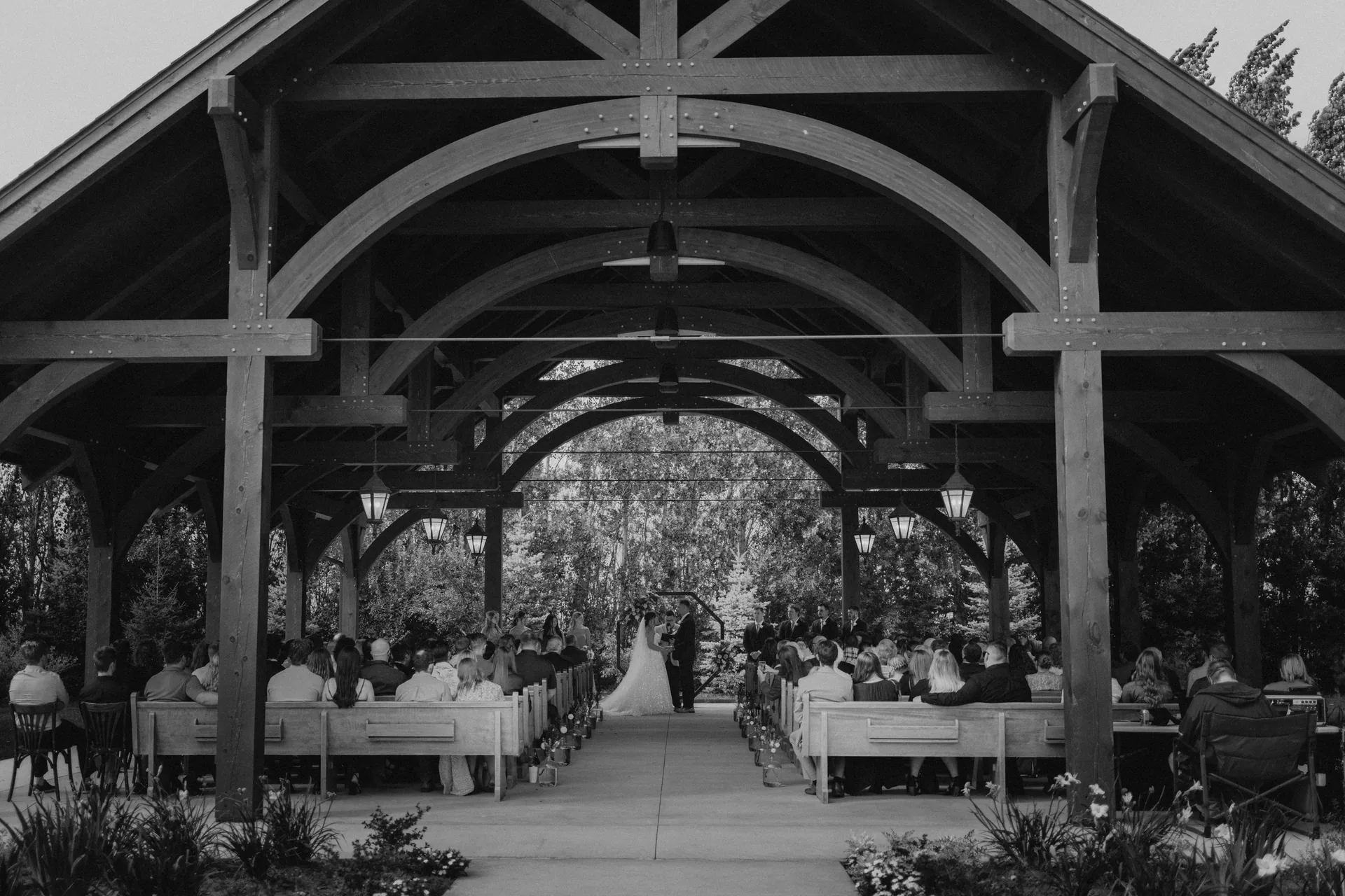 Erin and Jayden — reception at Buttercup Café Manitoba — Ngo Photography