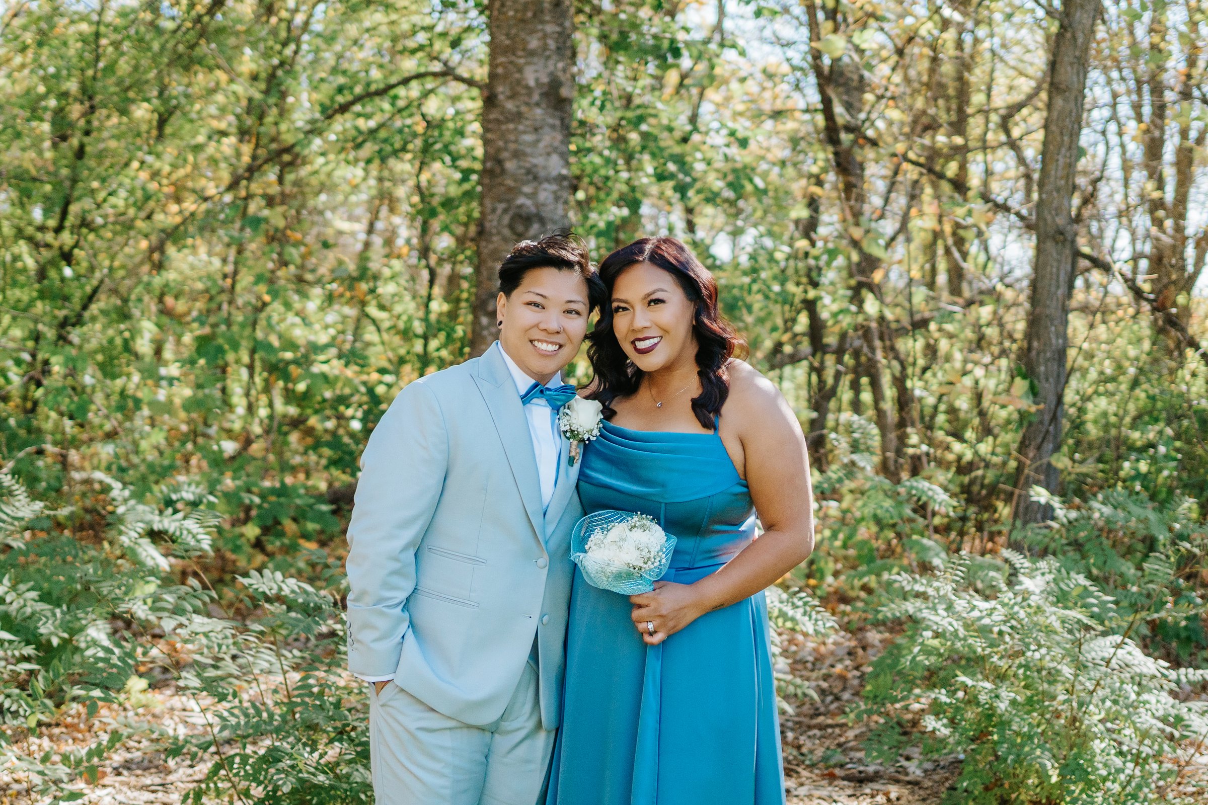 Family portraits at Bel Acres Golf and Country Club — Gin and Marieanne wedding photography by Ngo Photography