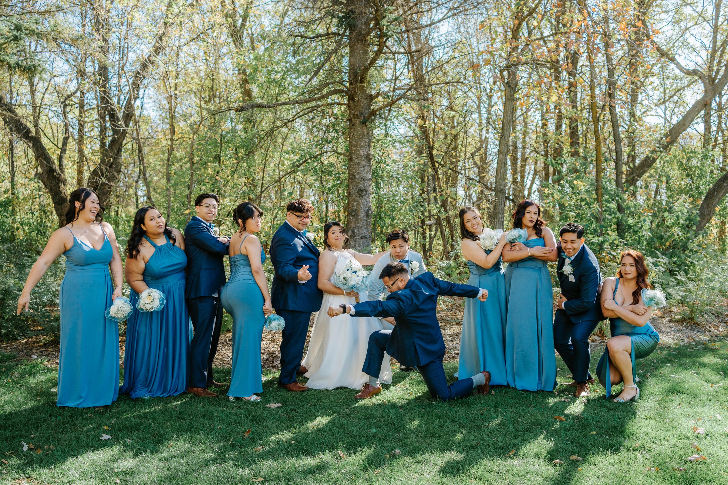 Family photos on the Bel Acres course grounds — October 2025 wedding by Chris Ngo, Ngo Photography Winnipeg