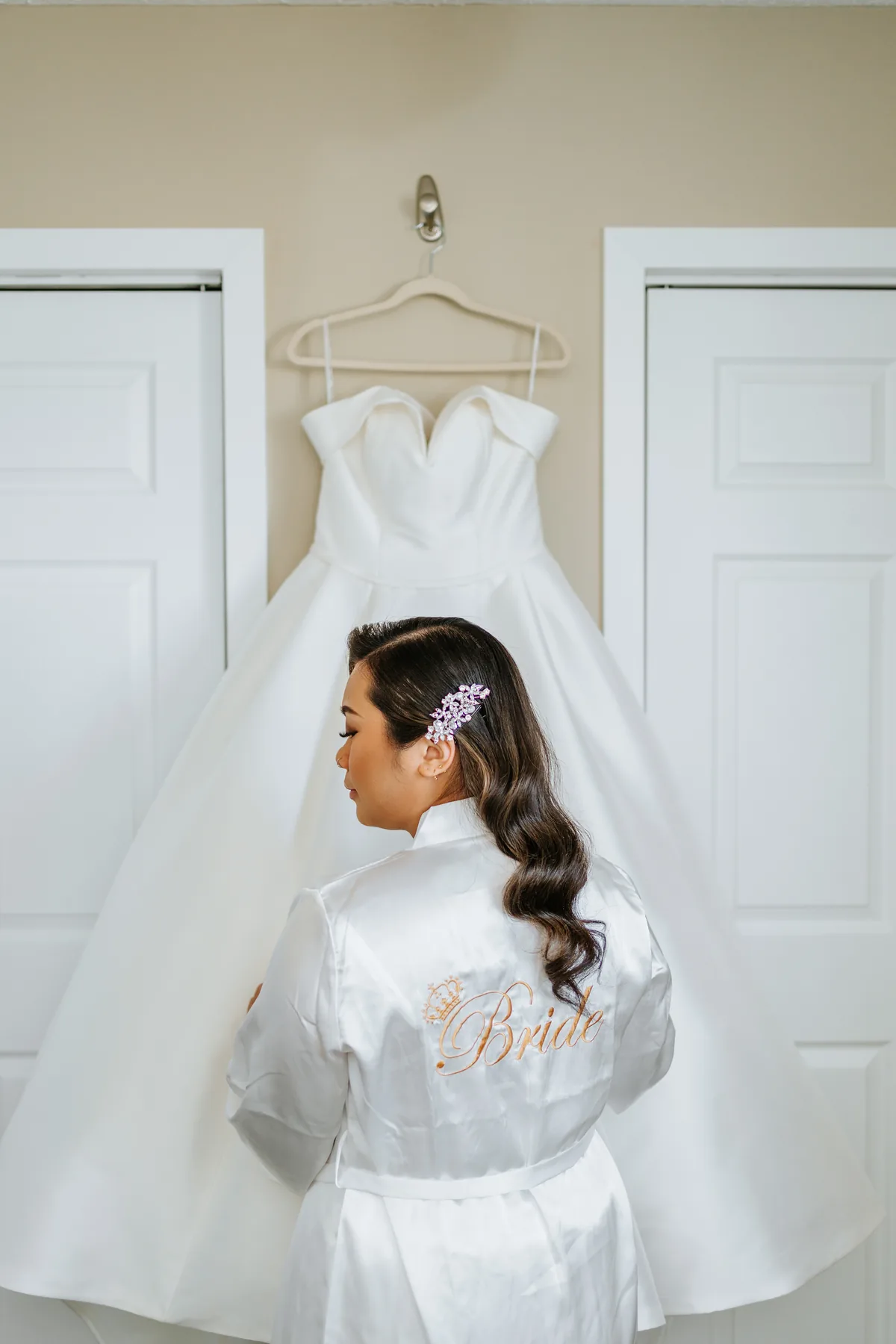 Bridal preparation details — Bridges Golf Course wedding, Winnipeg