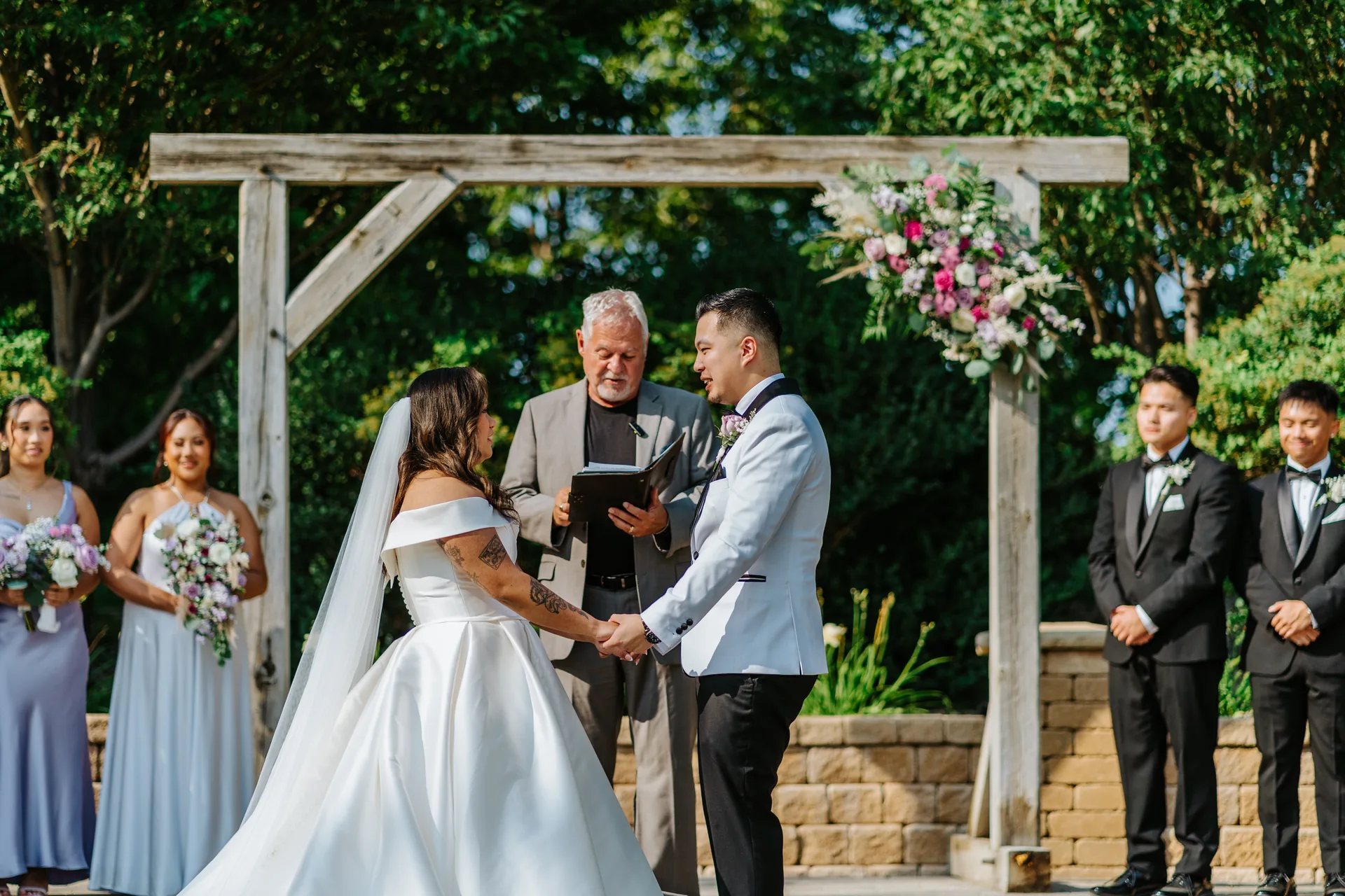 Golden hour couple portrait at Bridges Golf Course, Winnipeg summer wedding