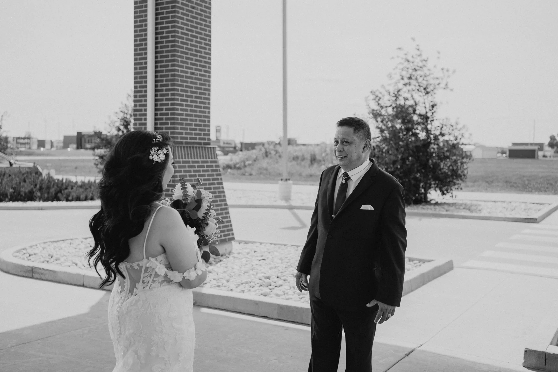 Jay and her father first look moment in black and white — Hawthorne Estates wedding, Manitoba