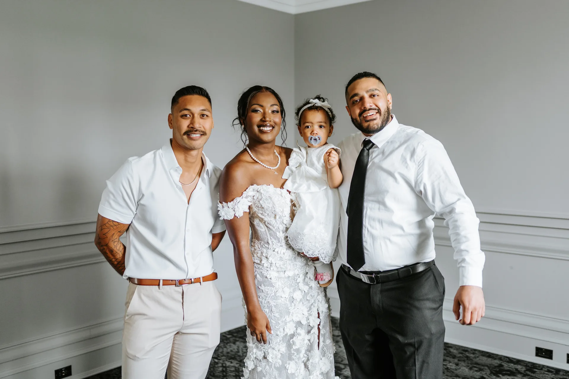 Bride with family during getting ready moments at the Fort Garry Hotel, Winnipeg