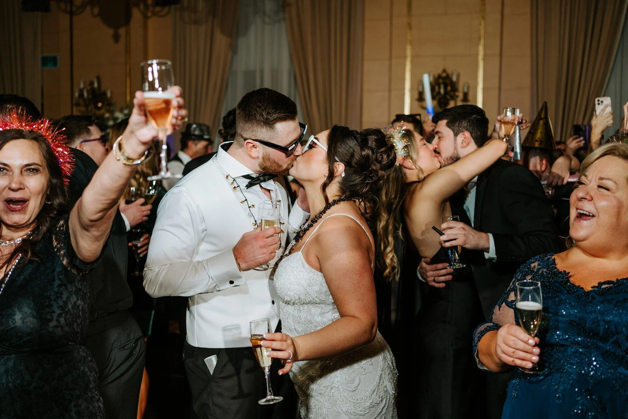 Stef and Brett's New Year's Eve midnight kiss — Ngo Photography