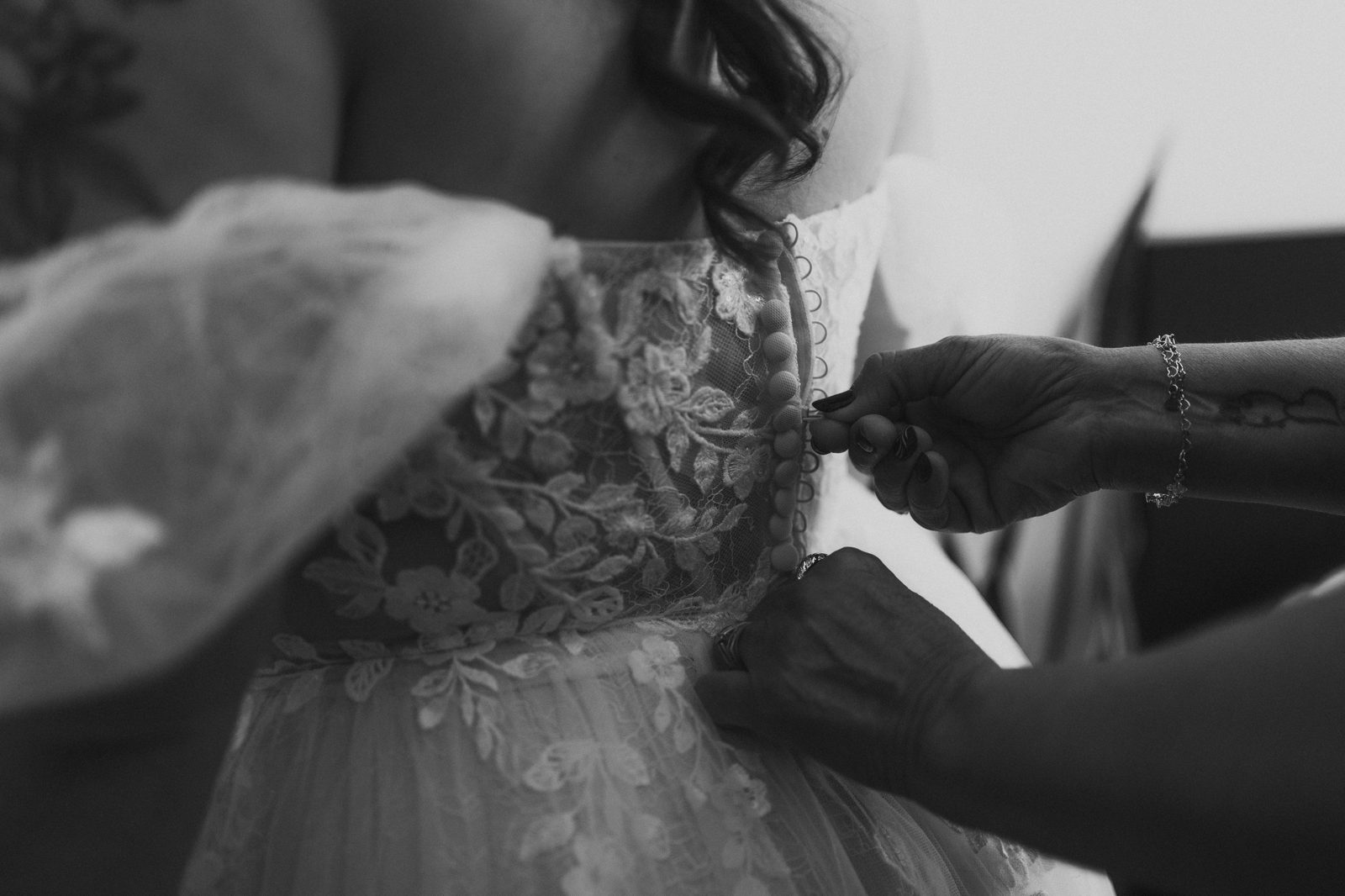 Bridesmaid portraits during getting-ready at Stephanie's home — Caboto Centre wedding, Ngo Photography Winnipeg