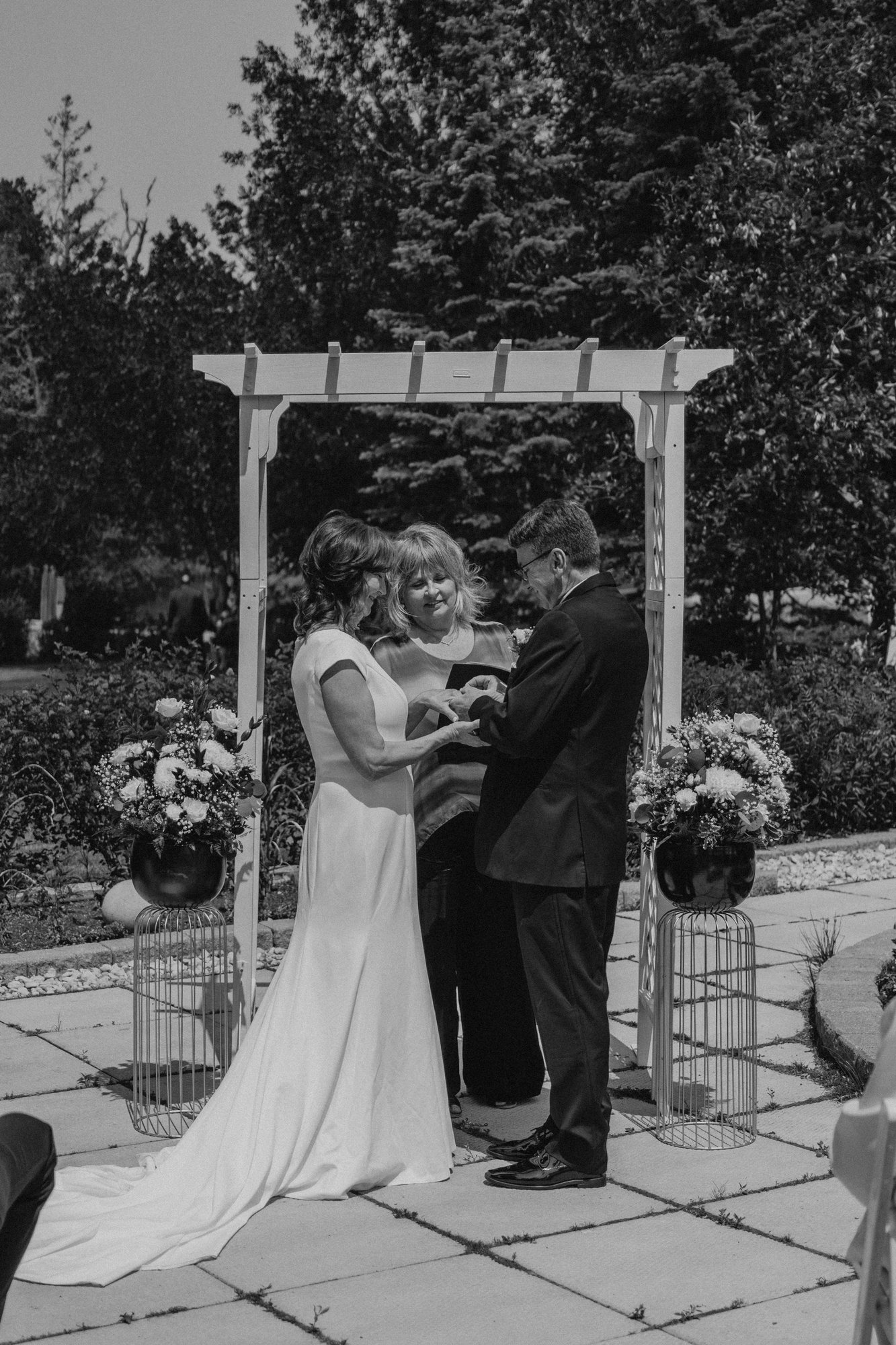 Family ceremony at The Gates on Roblin Manitoba — wedding photography by Ngo Photography