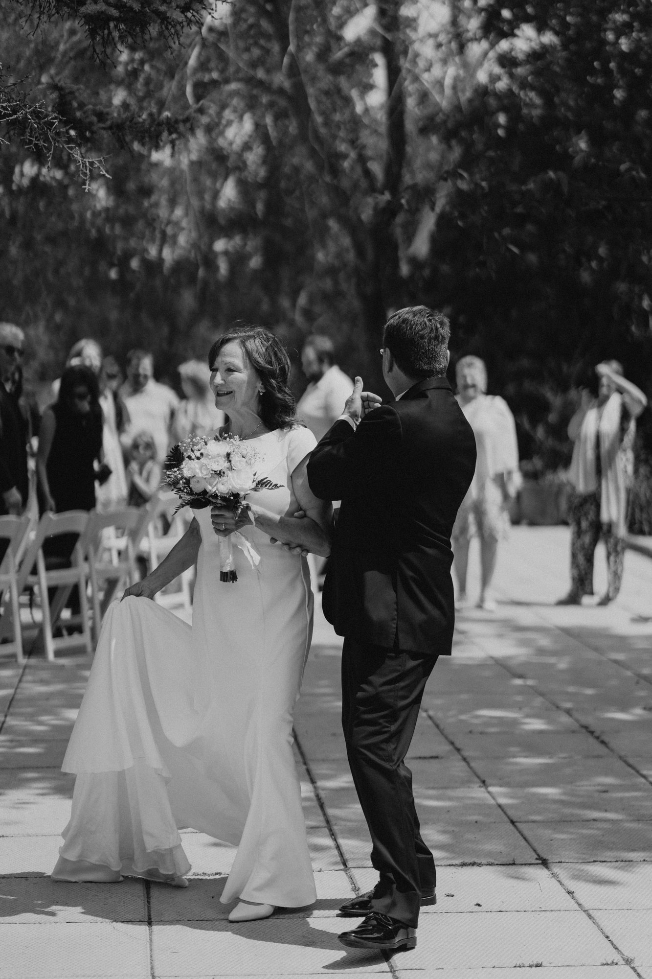 Ceremony close at The Gates on Roblin Headingley — Ngo Photography