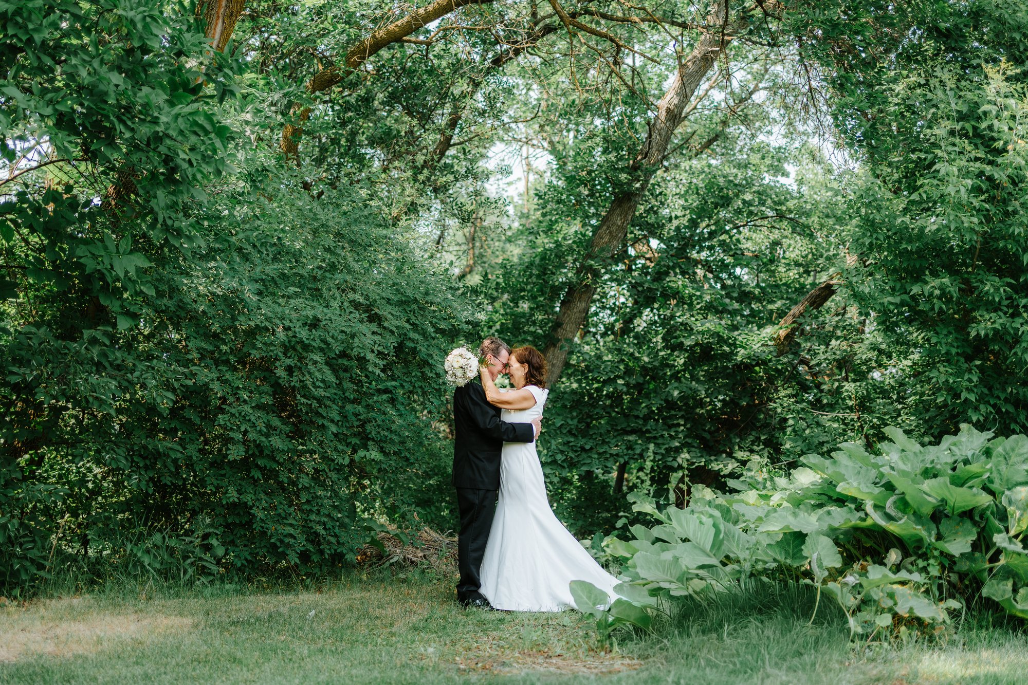 Outdoor wedding portrait at The Gates on Roblin Headingley — Ngo Photography