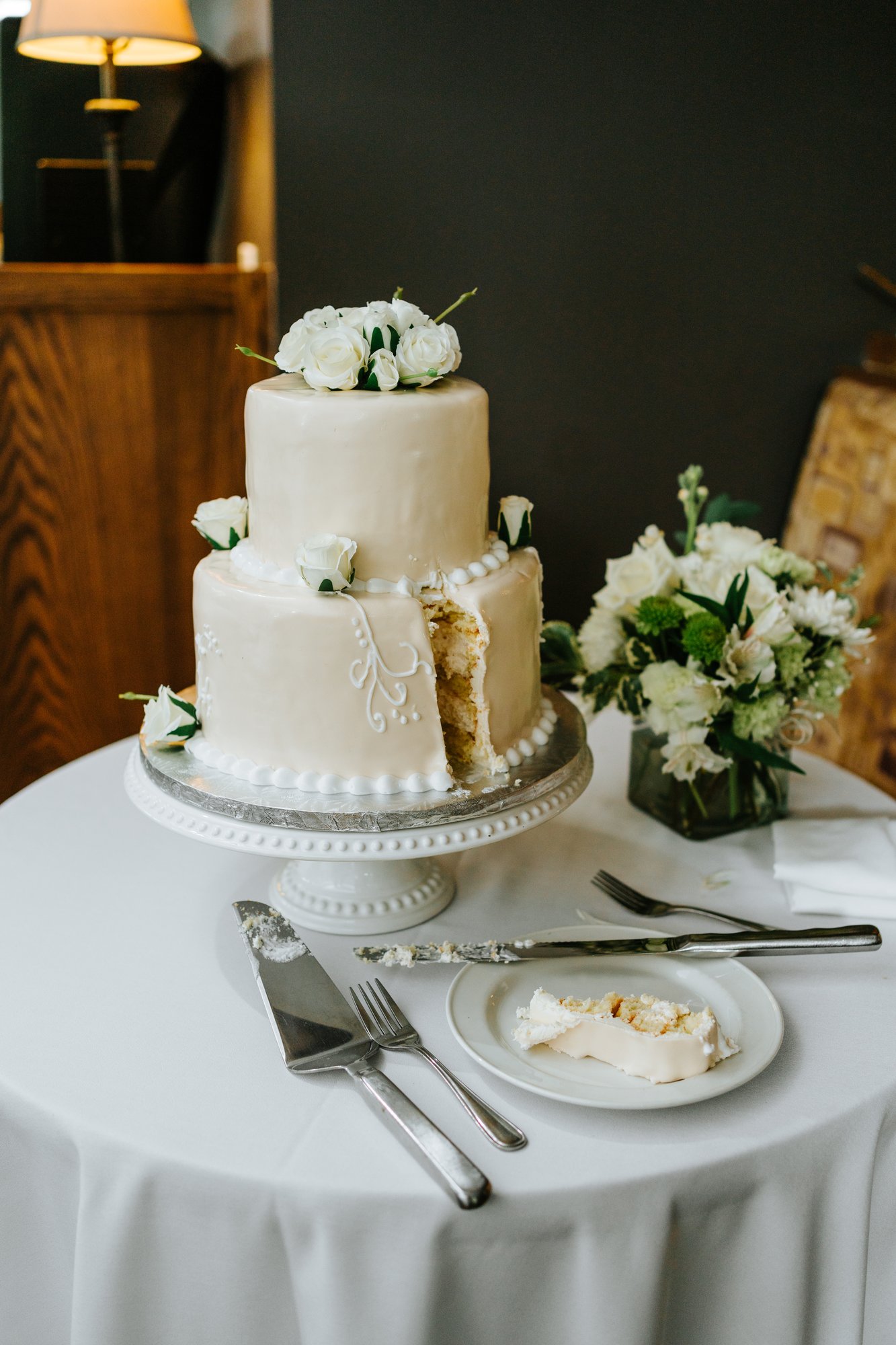 Late reception moment at The Gates on Roblin wedding — Ngo Photography